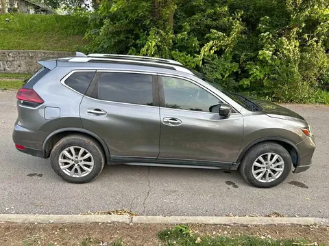 2020 Nissan Rogue