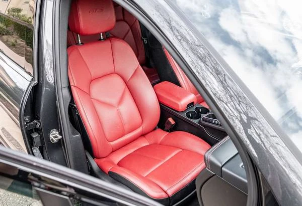 2021 Porsche Macan GTS - Image 4 of 5