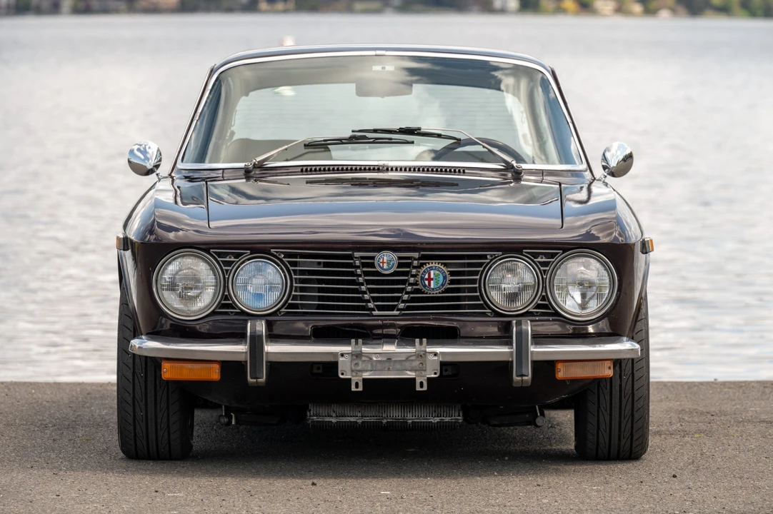 1974 Alfa Romeo 2000 GT Veloce - Image 4 of 31