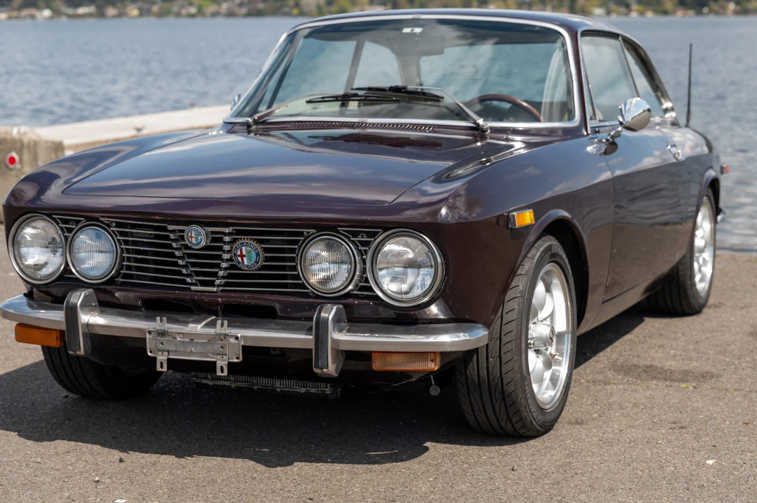 1974 Alfa Romeo 2000 GT Veloce - Image 2 of 31
