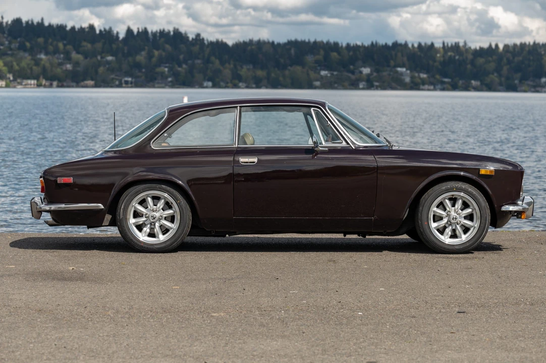 1974 Alfa Romeo 2000 GT Veloce - Image 10 of 31