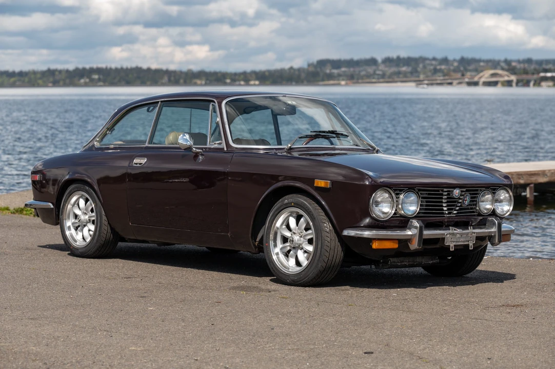 1974 Alfa Romeo 2000 GT Veloce - Image 9 of 31