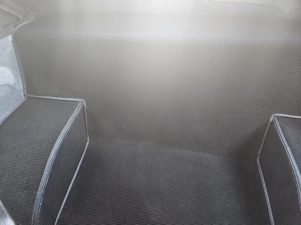 Vehicle image 27 of 31