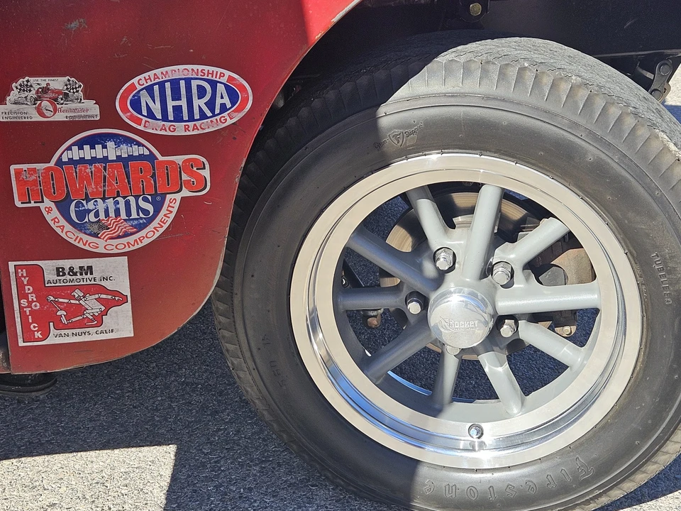 Vehicle image 18 of 31