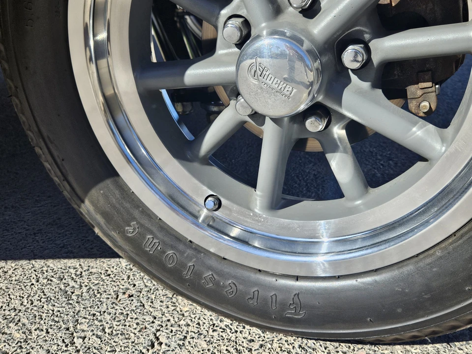 Vehicle image 14 of 31