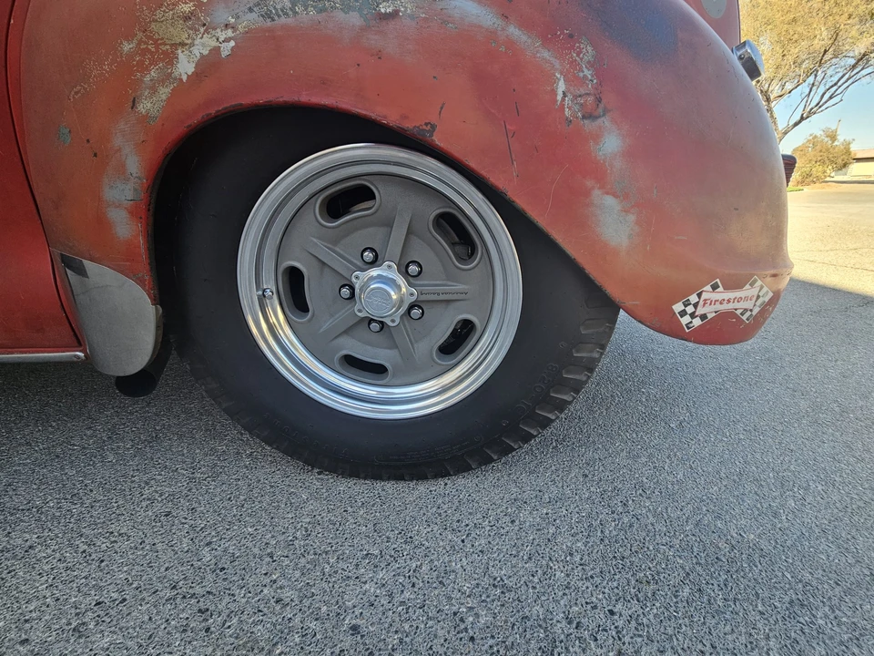 Vehicle image 9 of 31
