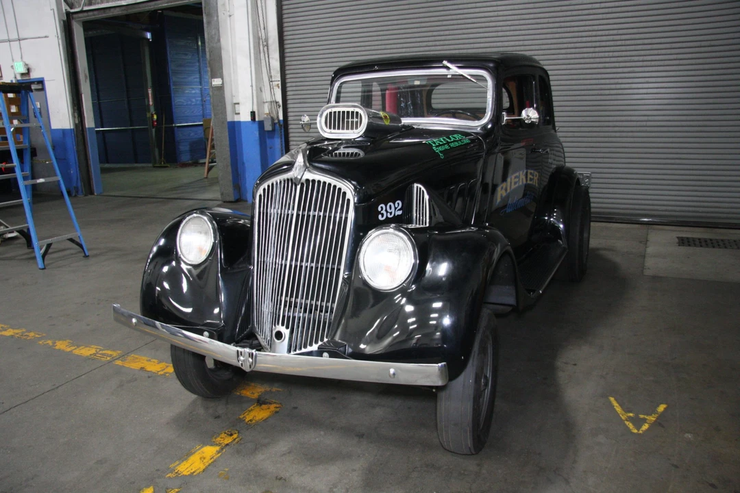 1933 Willys - Image 3 of 31