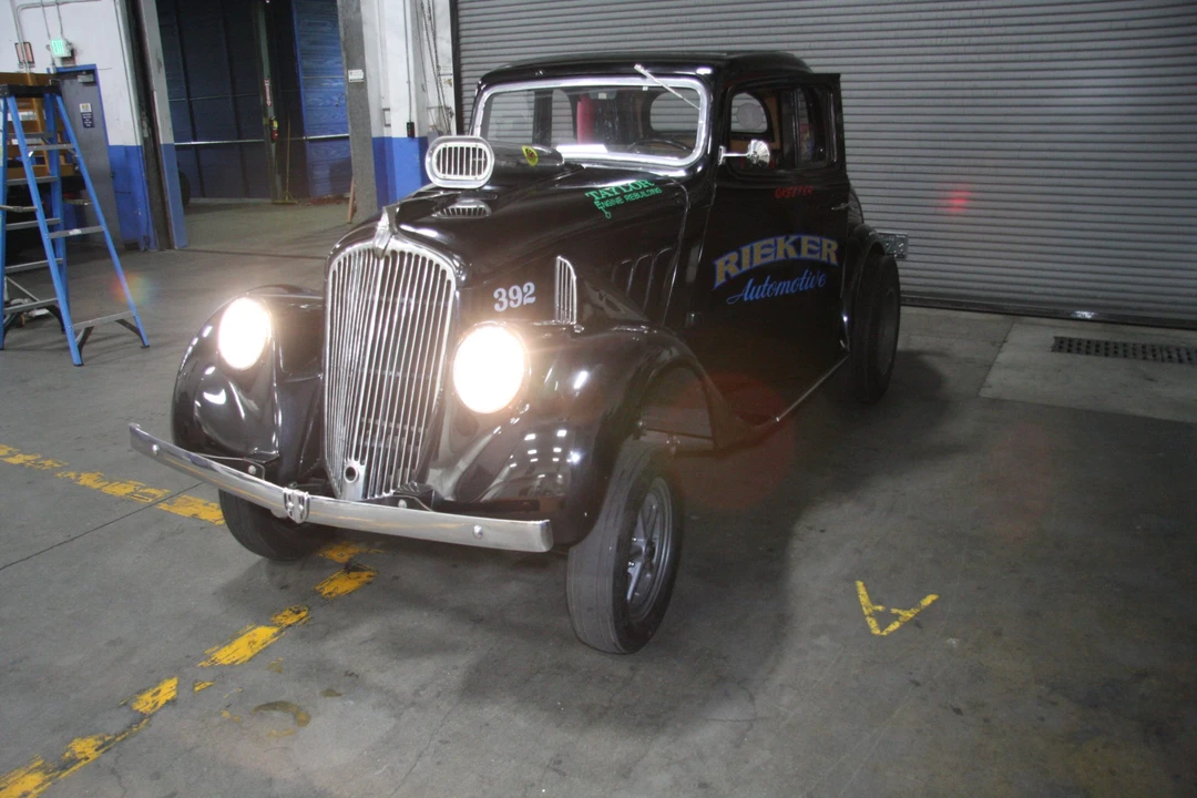 1933 Willys - Image 4 of 31
