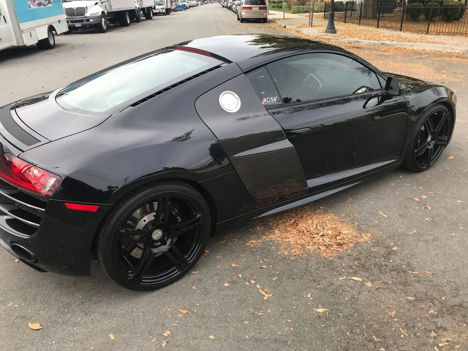 2010 Audi 42 R8 - Image 4 of 11