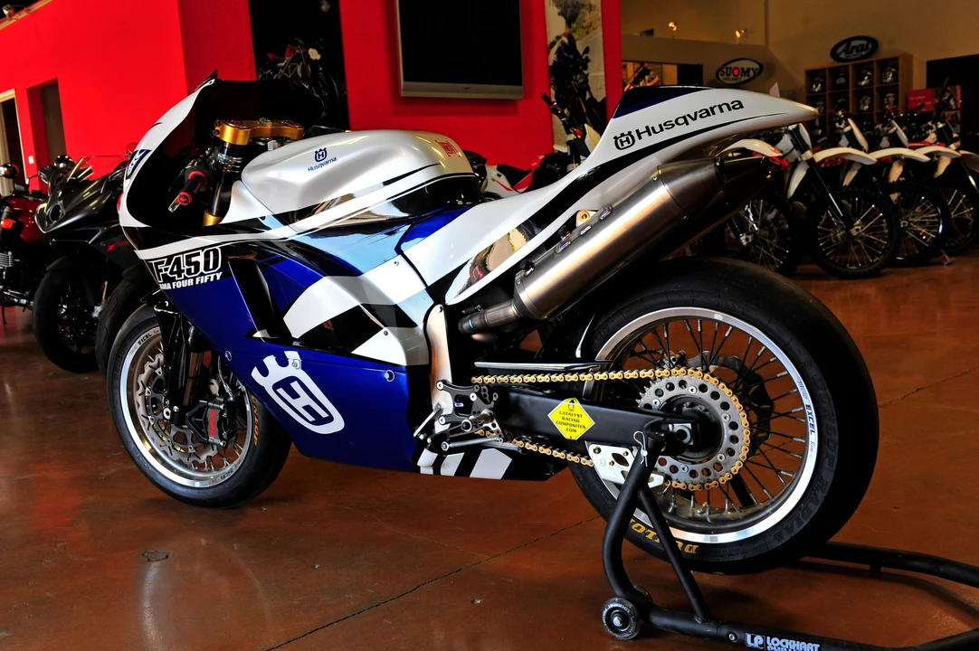2009 Husqvarna - Image 3 of 5