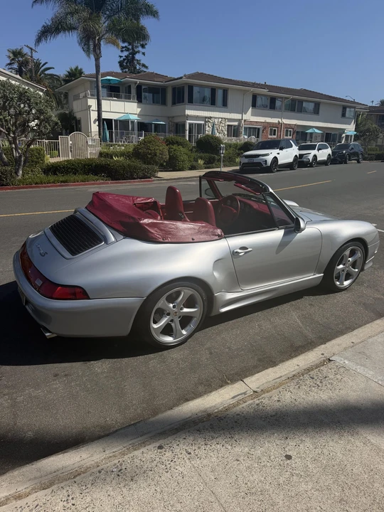 1998 Porsche 993 Carrera 4 - Image 10 of 31