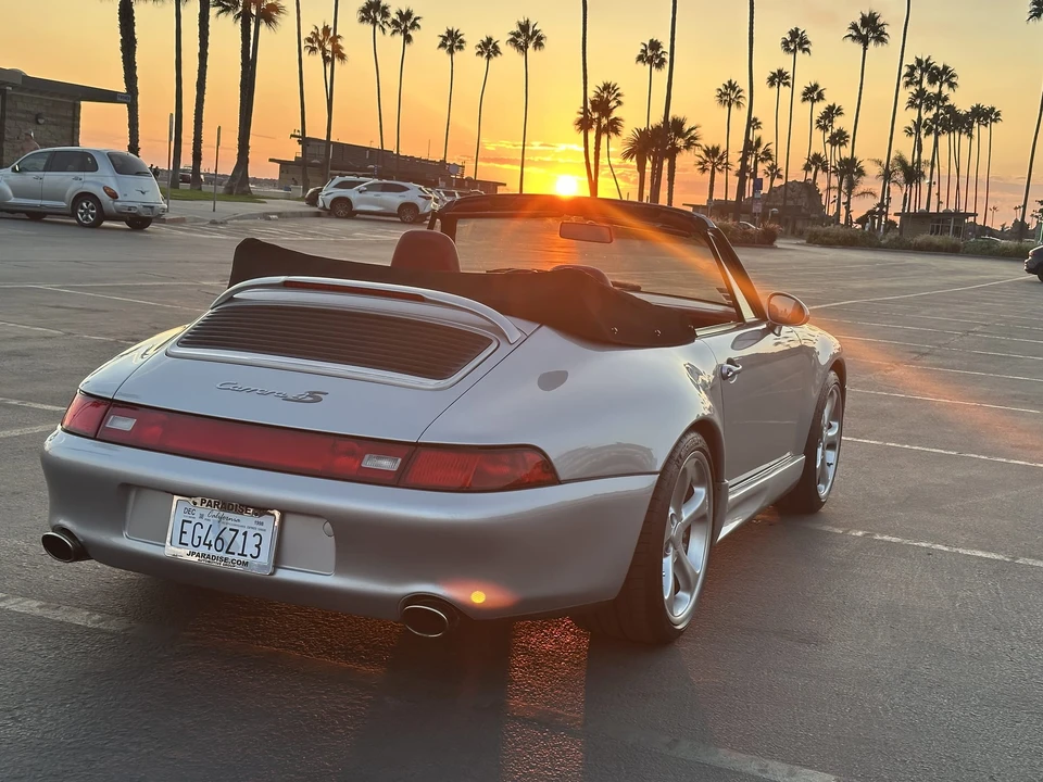 1998 Porsche 993 Carrera 4 - Image 25 of 31