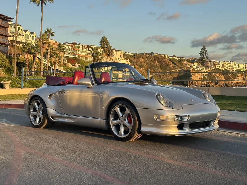 1998 Porsche 993 Carrera 4 - Image 20 of 31