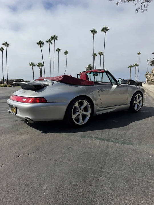 1998 Porsche 993 Carrera 4 - Image 26 of 31