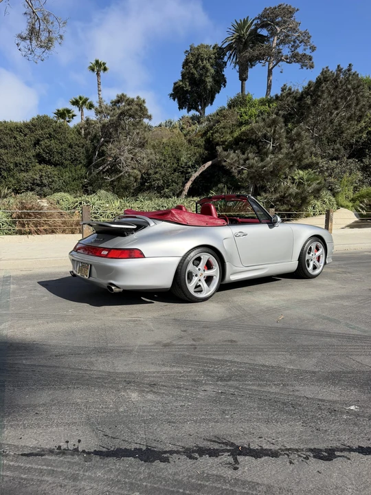 1998 Porsche 993 Carrera 4 - Image 29 of 31