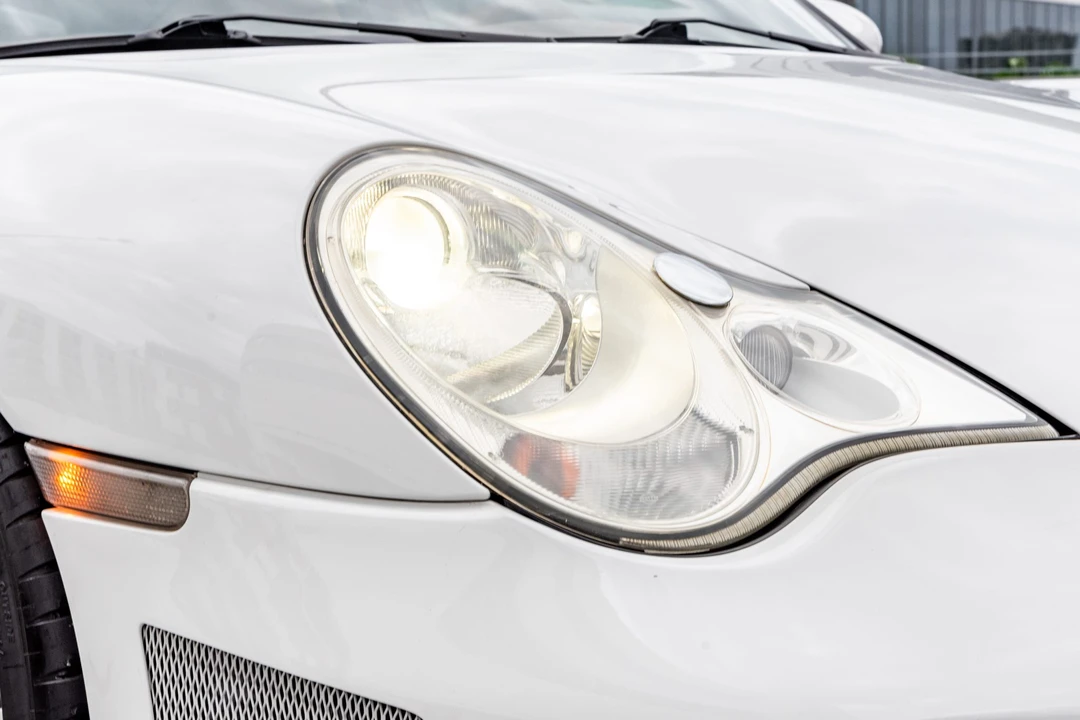 2003 Porsche 996 Turbo - Image 23 of 31