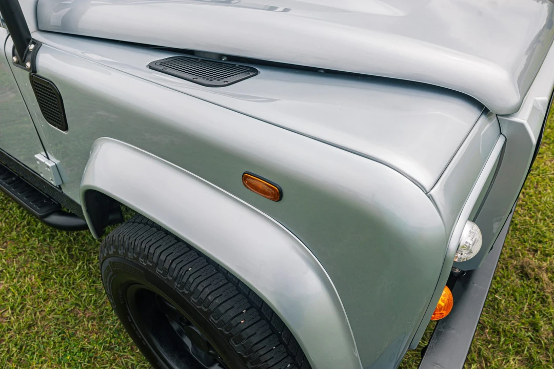 1996 Land Rover Defender 110 - Image 22 of 31