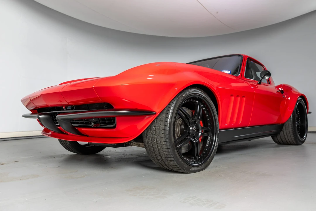 1966 Chevrolet Corvette C2 - Image 9 of 31
