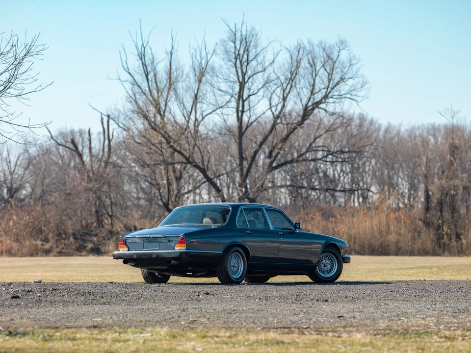 1983 Jaguar XJ Series 3 - Image 10 of 31