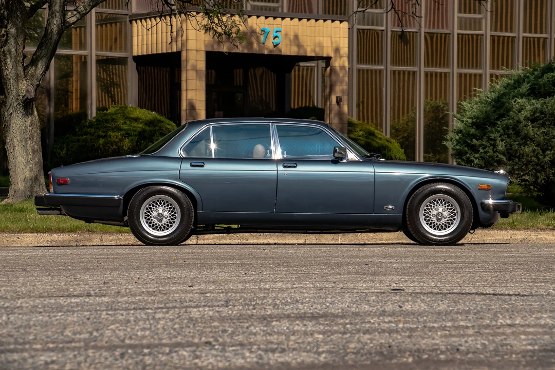 1983 Jaguar XJ Series 3 - Image 31 of 31