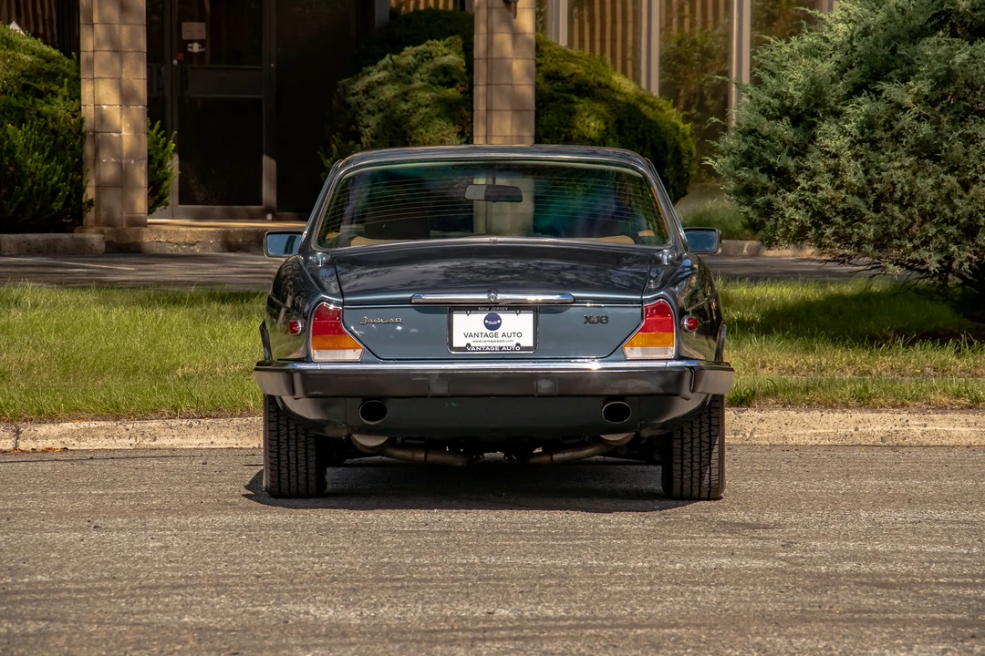 1983 Jaguar XJ Series 3 - Image 26 of 31