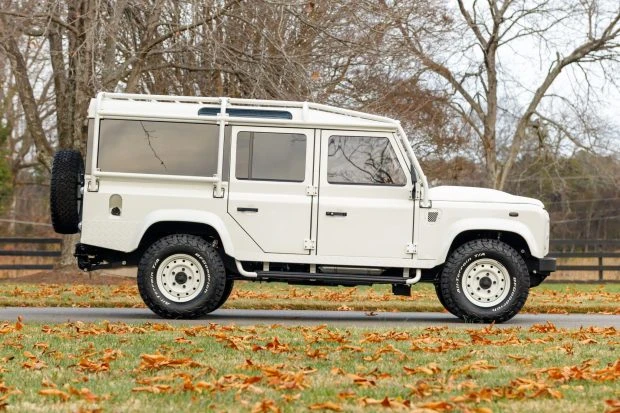 1991 Land Rover Defender 110 - Image 3 of 9