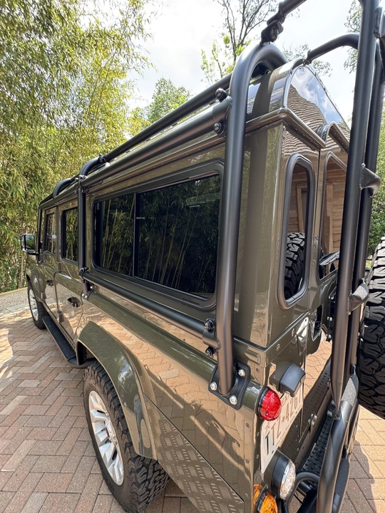 1995 Land Rover Defender 110 - Image 21 of 31