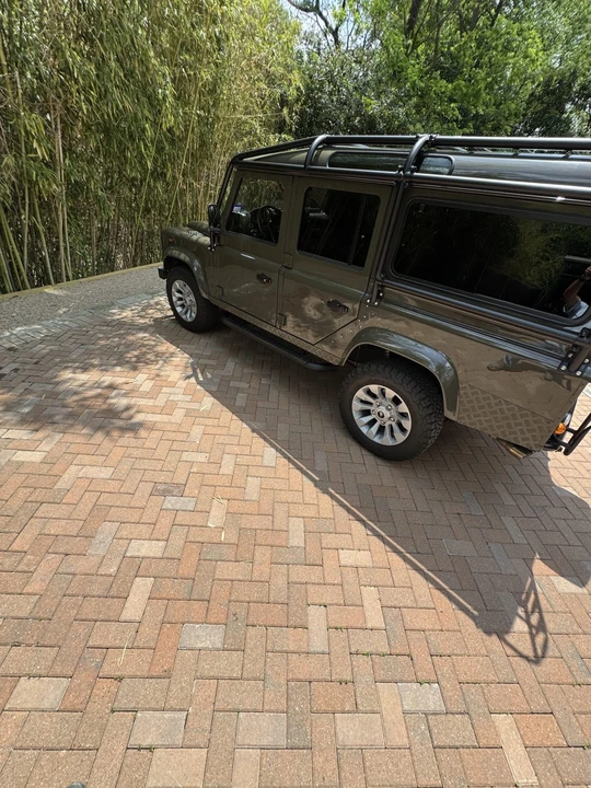 1995 Land Rover Defender 110 - Image 20 of 31
