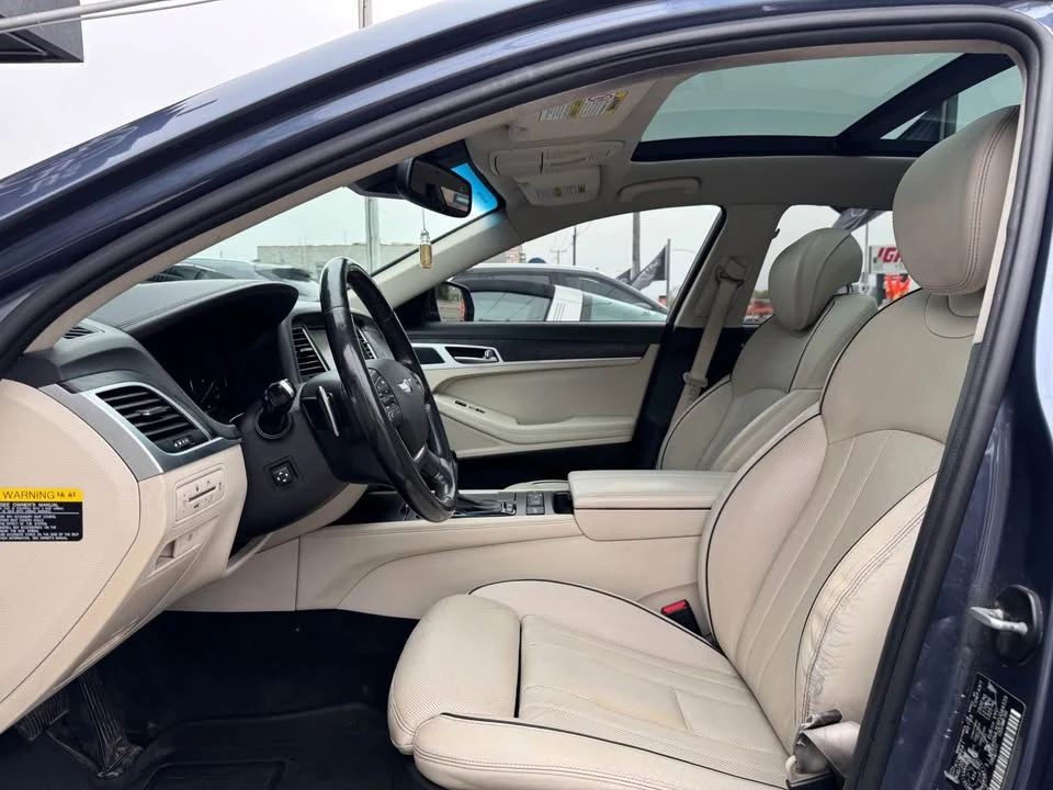 2015 Hyundai Genesis - Image 6 of 9