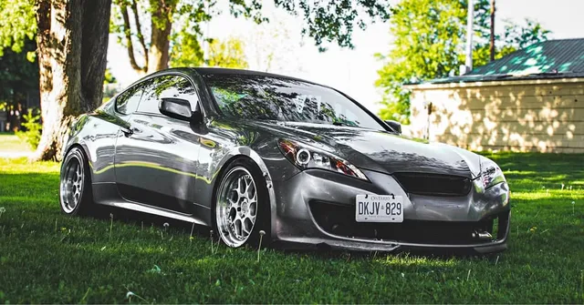 Genesis Coupe 2.0T Manual