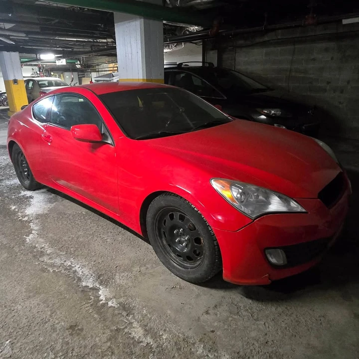 2011 Hyundai Genesis Coupe - Image 4 of 7