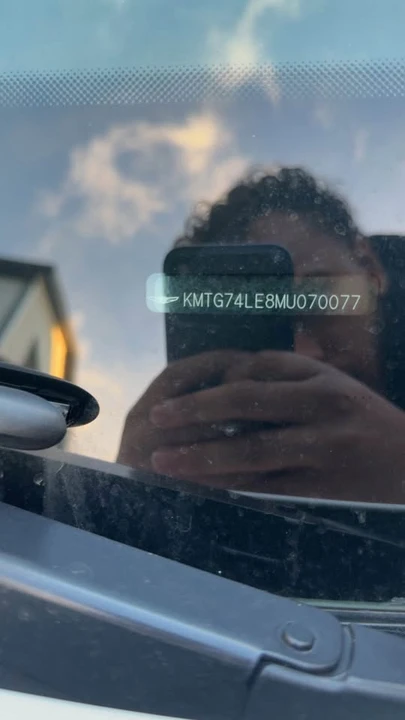 2021 Genesis G70 - Image 8 of 9