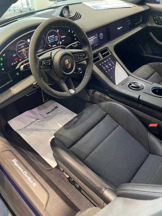 2022 Porsche Taycan Turbo S - Image 5 of 7