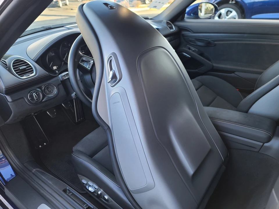2021 Porsche 718 Boxster Spyder - Image 19 of 21