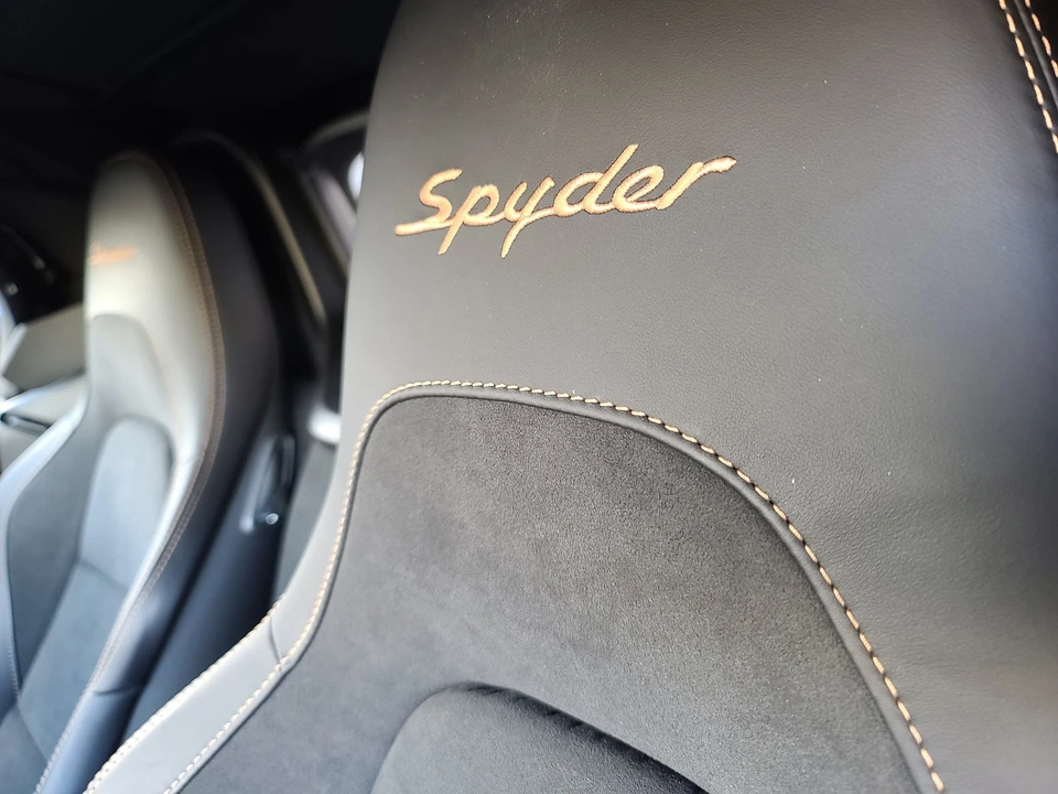 2021 Porsche 718 Boxster Spyder - Image 17 of 21