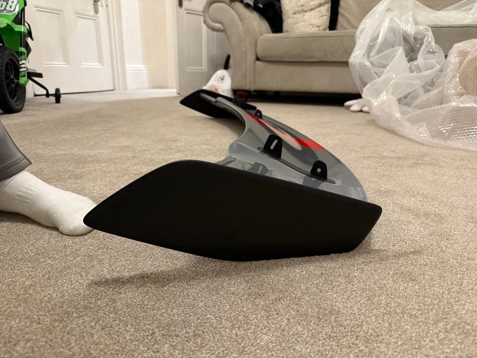 2022 Parts & Memorabilia Bodywork - Image 4 of 10