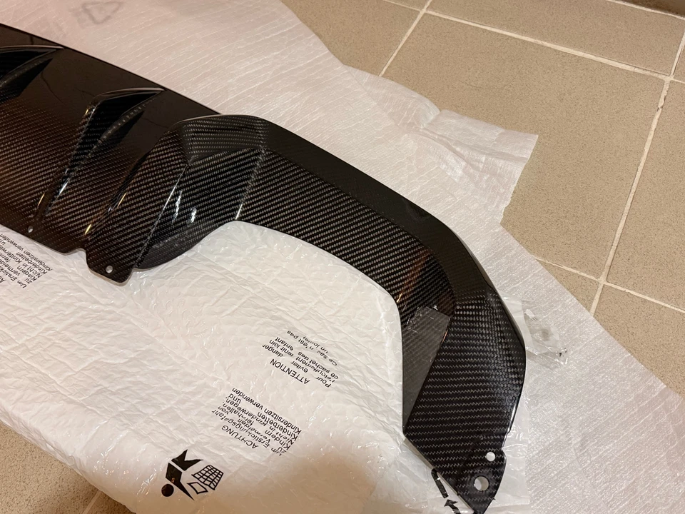 2020 Parts & Memorabilia Bodywork - Image 5 of 6