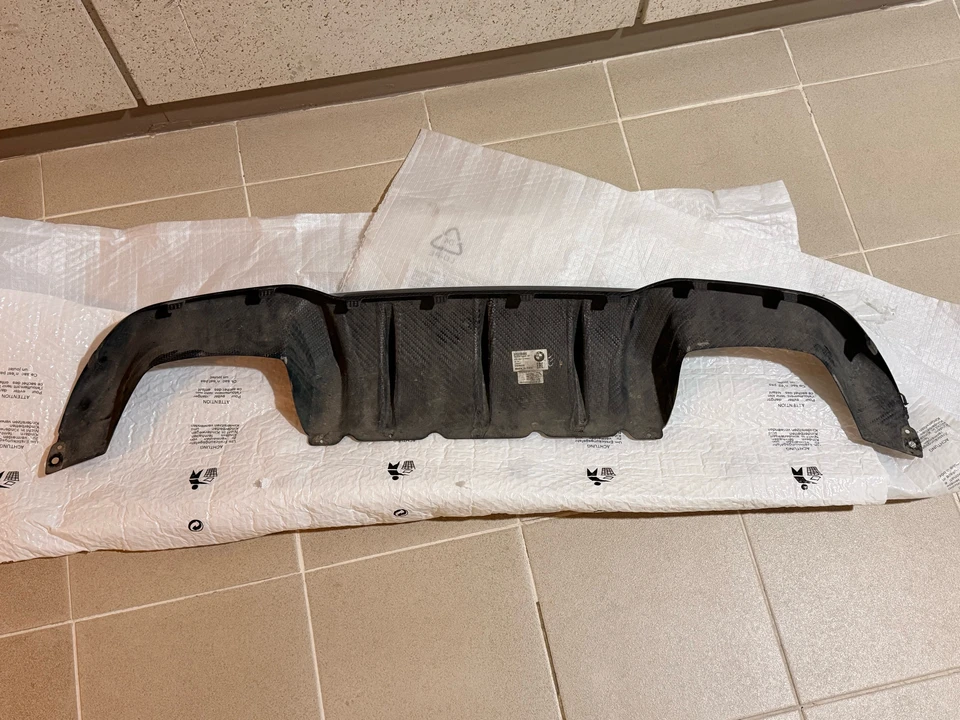 2020 Parts & Memorabilia Bodywork - Image 2 of 6