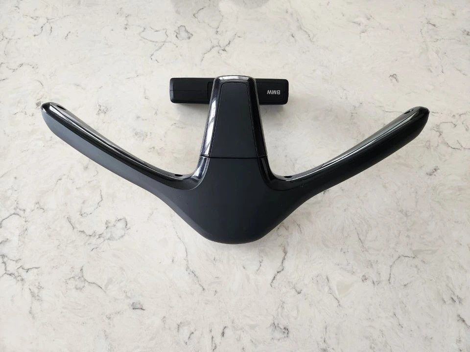 2017 Parts & Memorabilia Seats & Interior - Image 2 of 5
