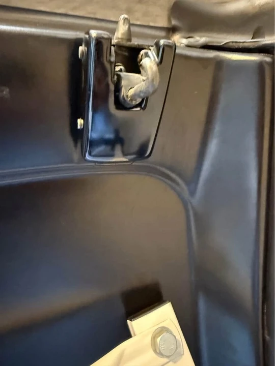 Parts & Memorabilia Bodywork - Image 6 of 6