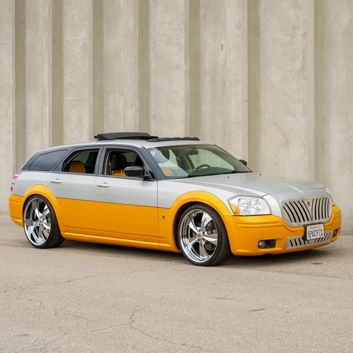 2005 Dodge Magnum 2nd Gen Wagon - Image 23 of 31