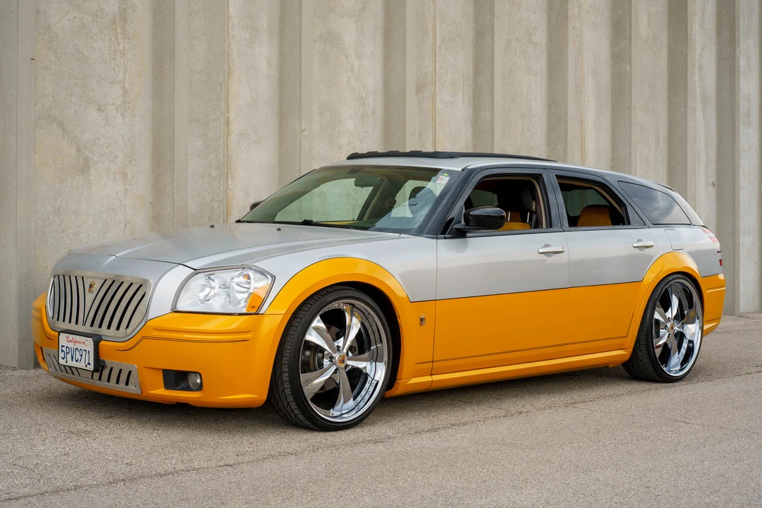 2005 Dodge Magnum 2nd Gen Wagon - Image 5 of 31
