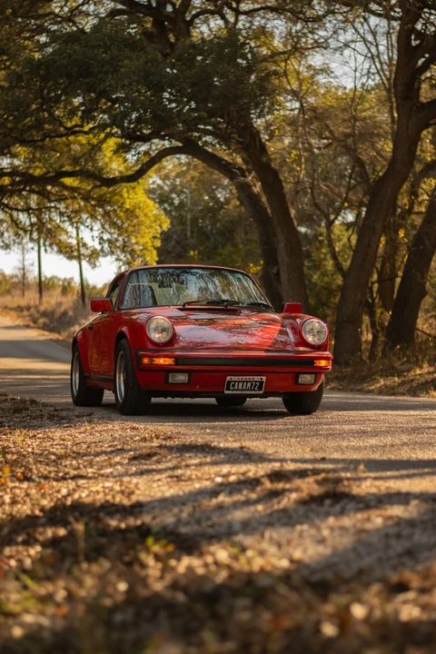 1988 Porsche 911 Carrera 3.2 - Image 4 of 24