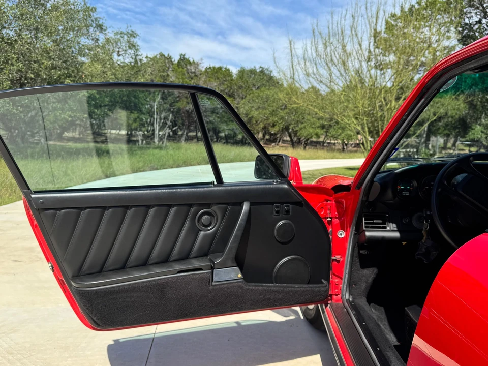 1988 Porsche 911 Carrera 3.2 - Image 11 of 24