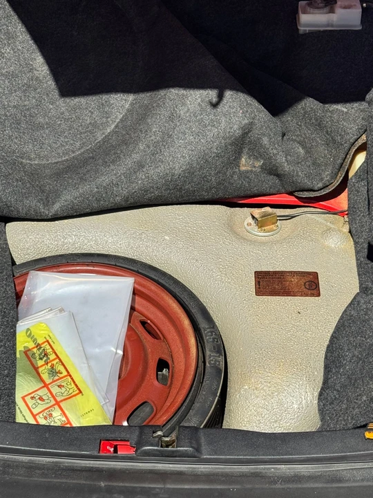 1988 Porsche 911 Carrera 3.2 - Image 12 of 24