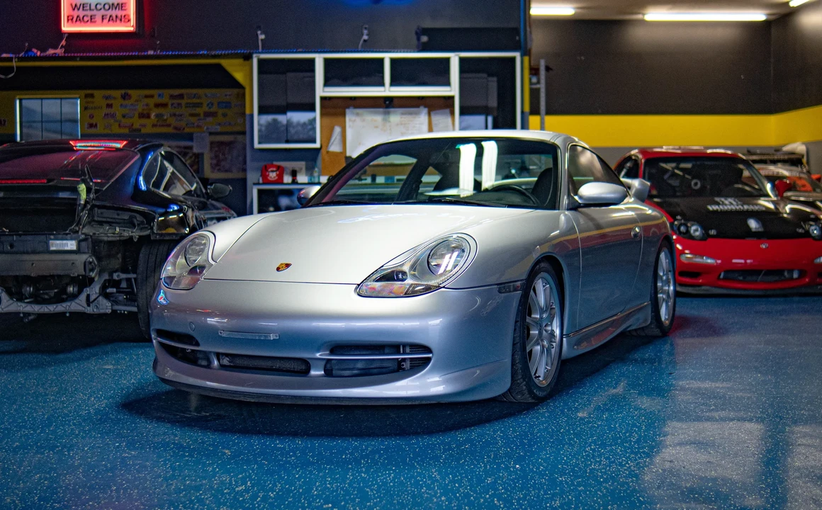 1999 Porsche 996 GT3 - Image 2 of 31