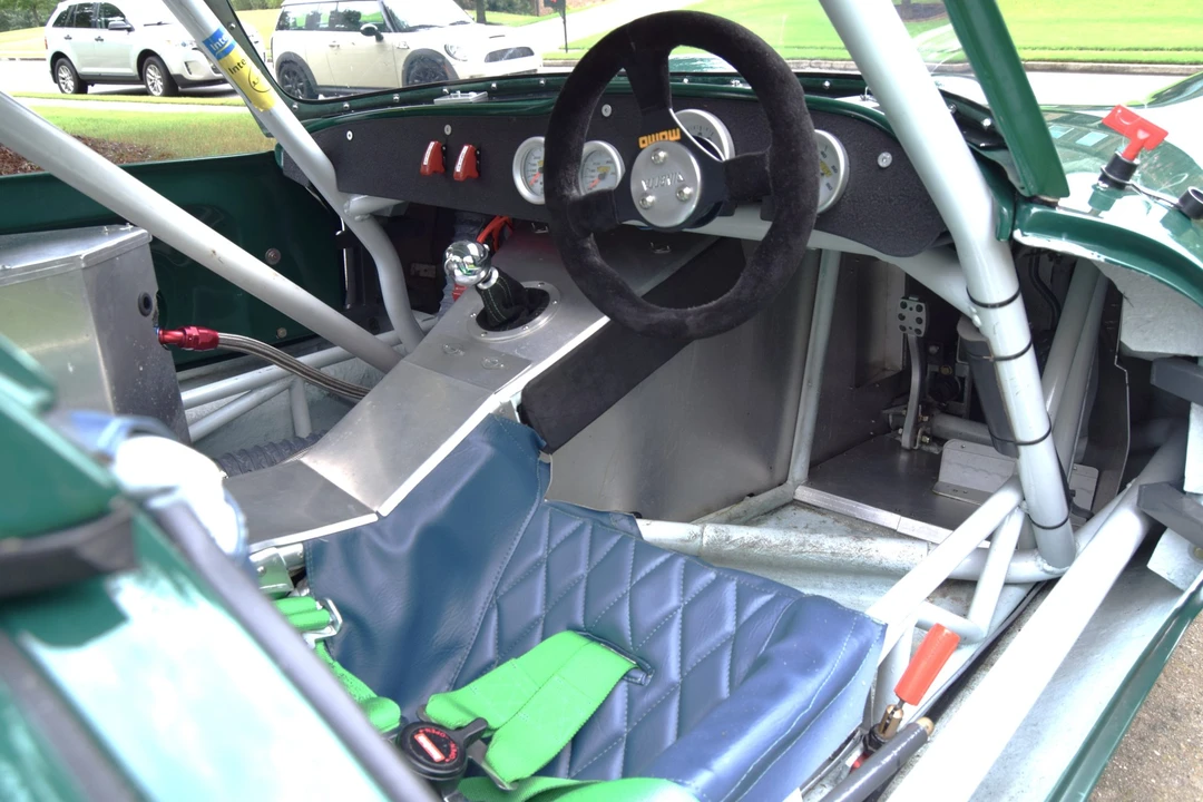 Ginetta - Image 24 of 31