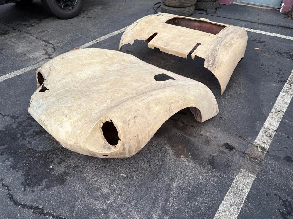 Parts & Memorabilia Bodywork - Image 5 of 6