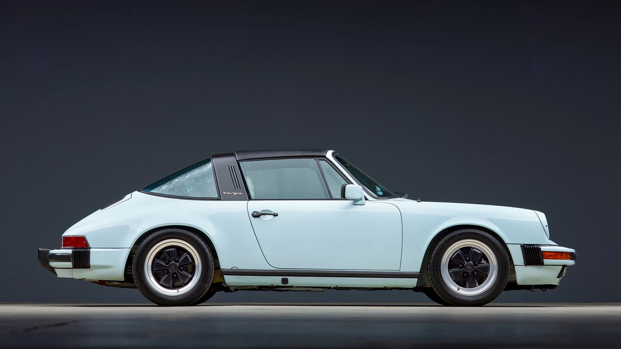 1984 Porsche 911 Carrera 3.2 - Image 15 of 31