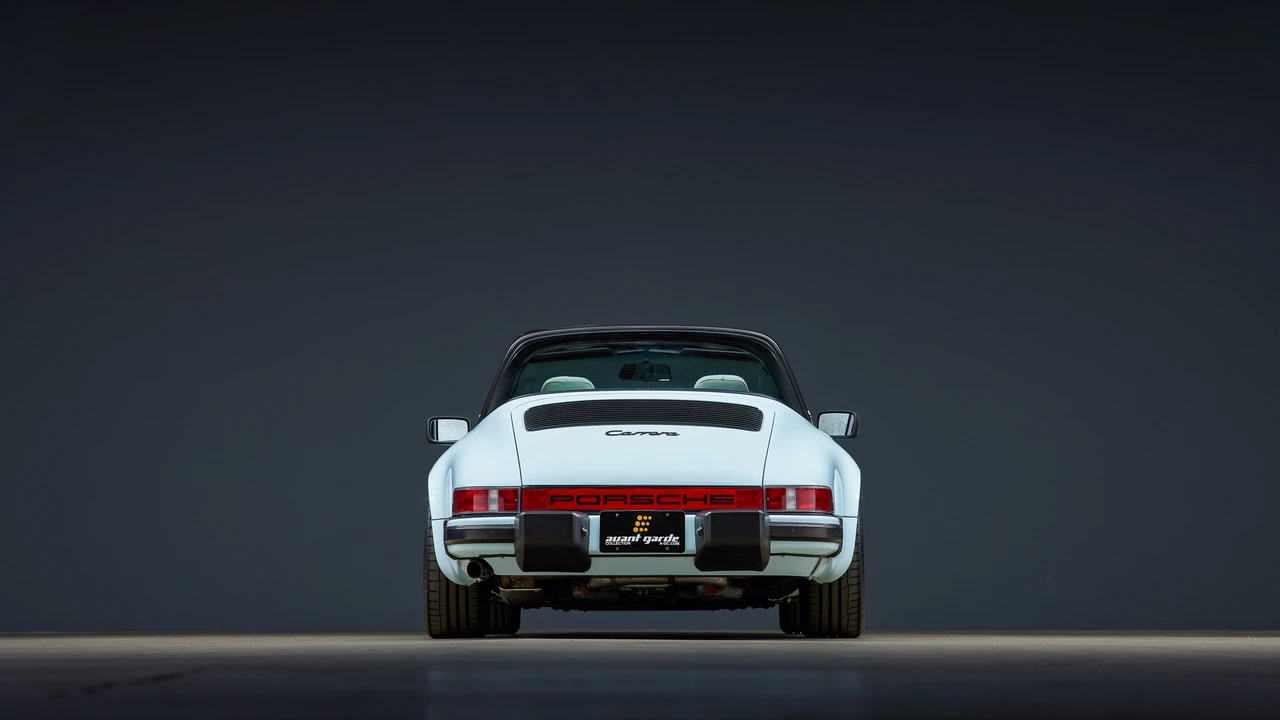 1984 Porsche 911 Carrera 3.2 - Image 12 of 31